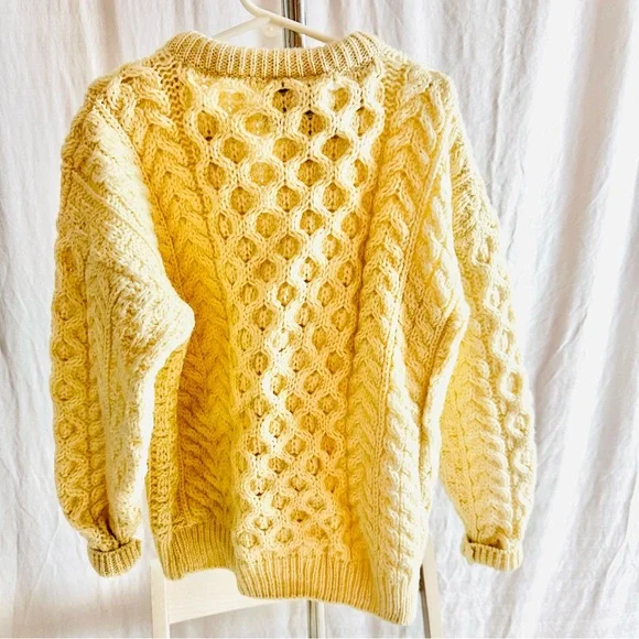 Kids Aran Wool Cardigan Sweater Hand Knit Ireland Cream Size Small - Picture 4 of 4